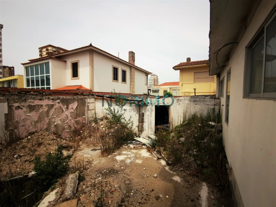 Moradia T4 para Venda em Póvoa de Varzim, Beiriz e Argivai Foto 21