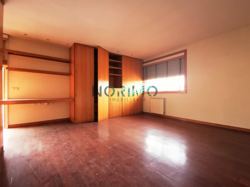 Moradia T4 para Venda em Póvoa de Varzim, Beiriz e Argivai Foto 7