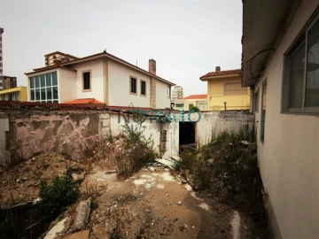 Moradia T4 para Venda em Póvoa de Varzim, Beiriz e Argivai