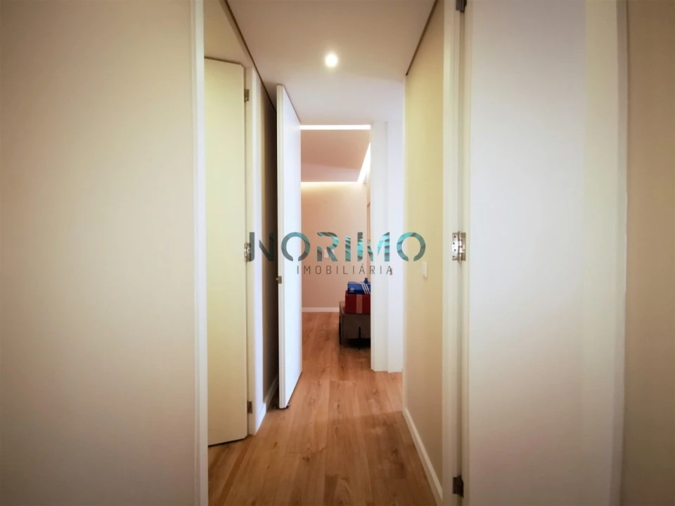 Apartamento T3 para Venda em Póvoa de Varzim, Beiriz e Argivai Foto 2