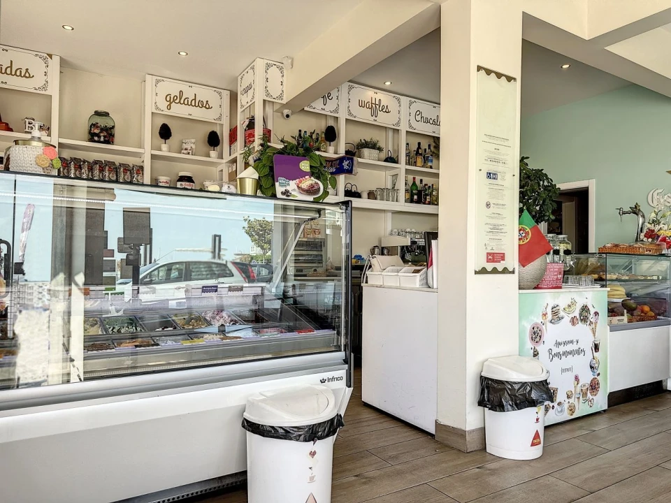 Negócio para Venda em Amora Foto 18