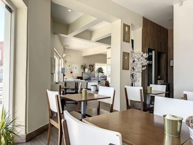 Negócio para Venda em Amora Foto 16