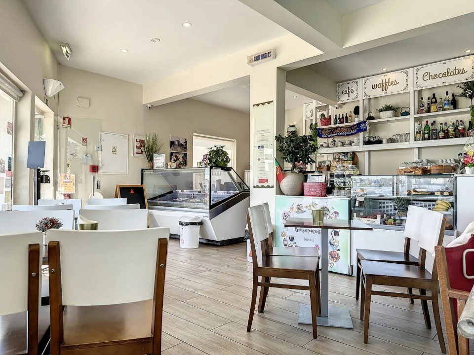 Negócio para Venda em Amora Foto 4