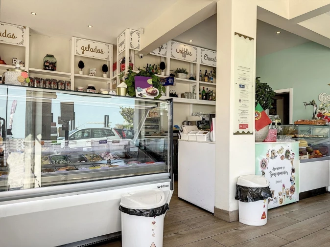 Negócio para Venda em Amora Foto 5