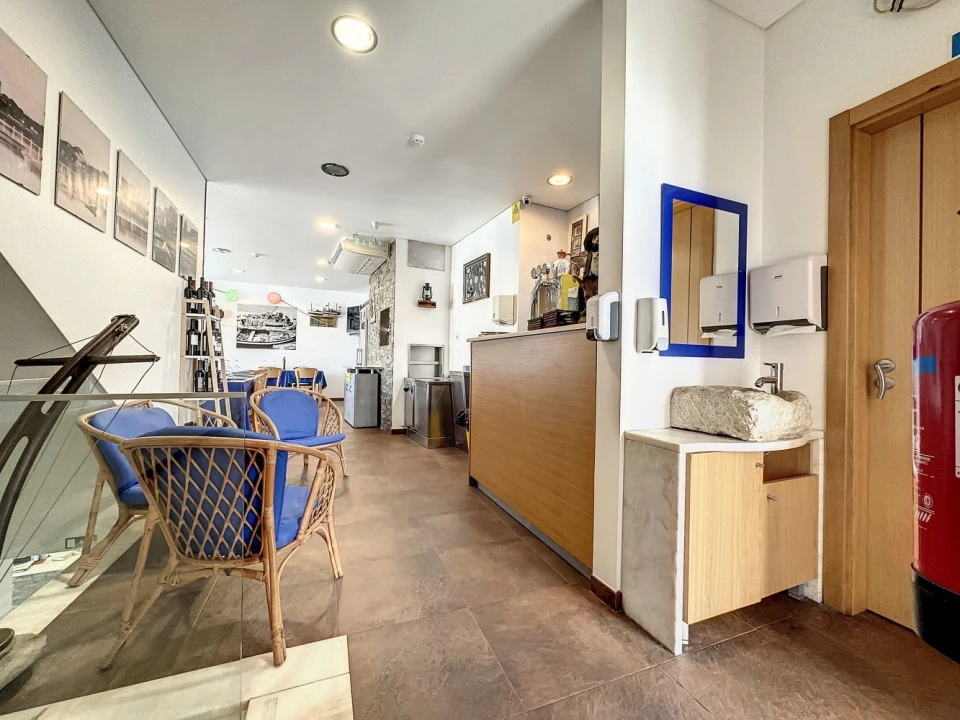 Negócio para Venda em Amora Foto 23