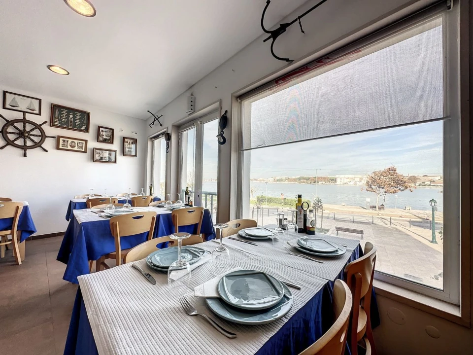 Negócio para Venda em Amora Foto 31