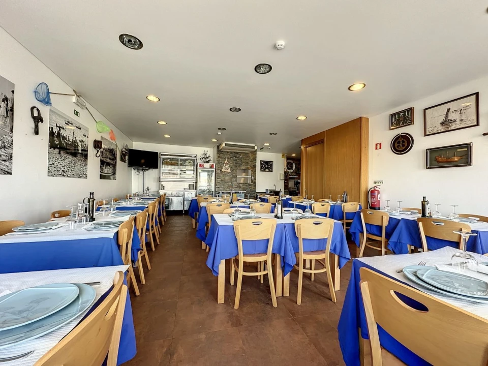 Negócio para Venda em Amora Foto 32