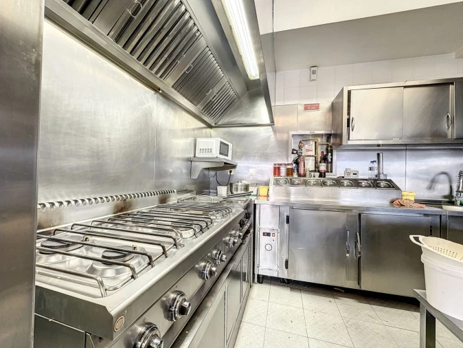 Negócio para Venda em Amora Foto 11