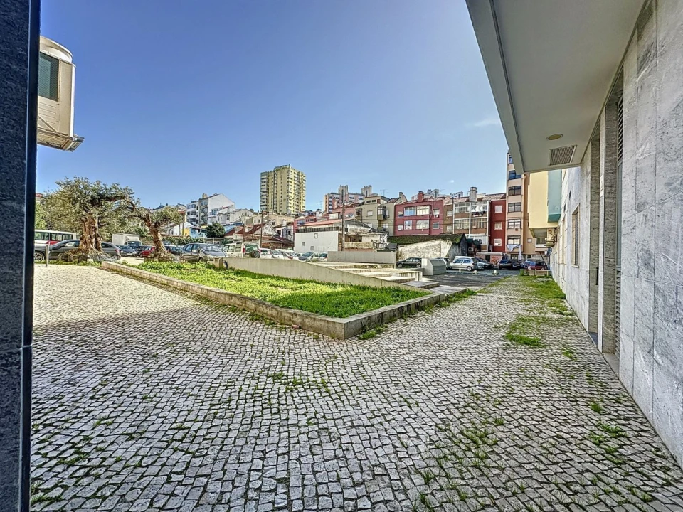 Negócio para Arrendamento em São Domingos de Benfica Foto 20