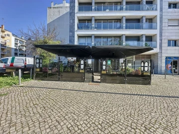 Negócio para Arrendamento em São Domingos de Benfica