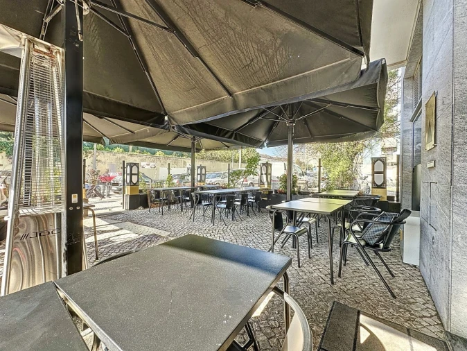 Negócio para Arrendamento em São Domingos de Benfica Foto 3