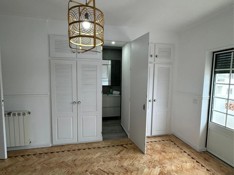 Moradia T5 para Venda em Azambuja Foto 14