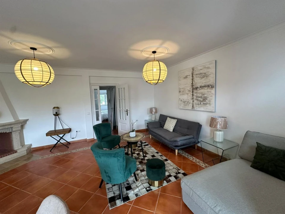 Moradia T5 para Venda em Azambuja Foto 8