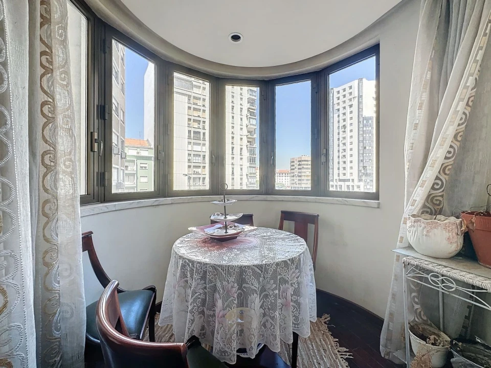 Apartamento T4 para Venda em Areeiro Foto 20