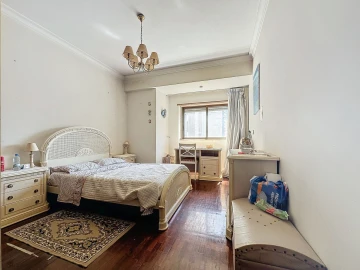 Apartamento T4 para Venda em Areeiro