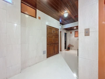 Apartamento T4 para Venda em Areeiro