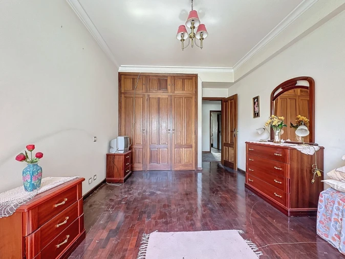 Apartamento T4 para Venda em Areeiro Foto 27