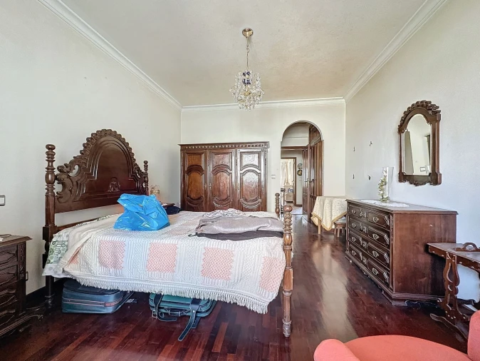 Apartamento T4 para Venda em Areeiro Foto 34