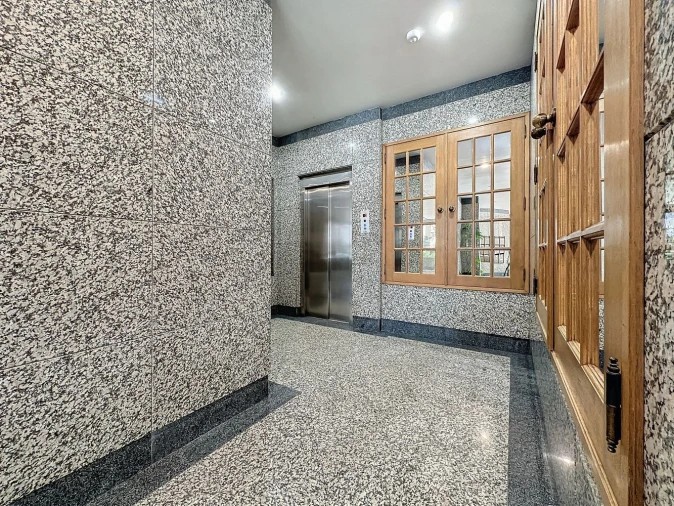 Apartamento T4 para Venda em Areeiro Foto 38