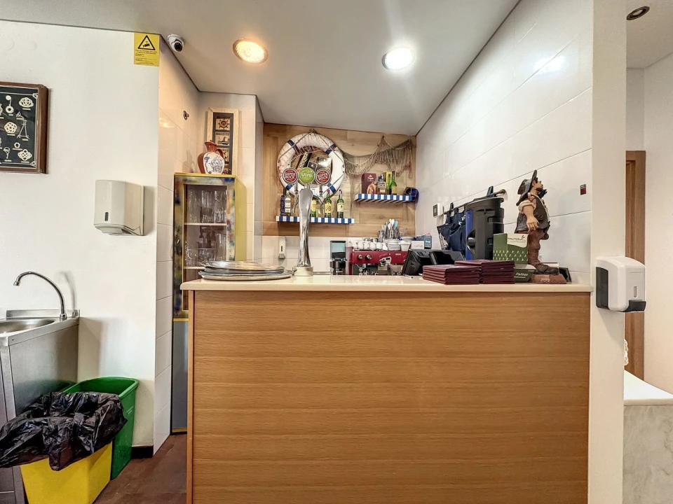 Negócio para Arrendamento em Amora Foto 27