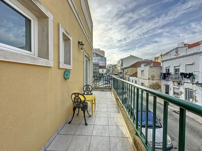 Negócio para Arrendamento em Amora Foto 40