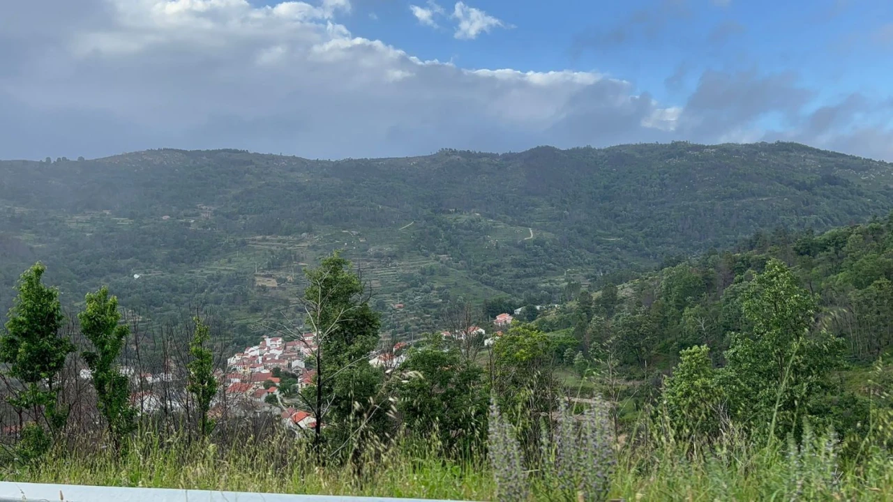 Moradia T2 para Venda em Famalicão Foto 9