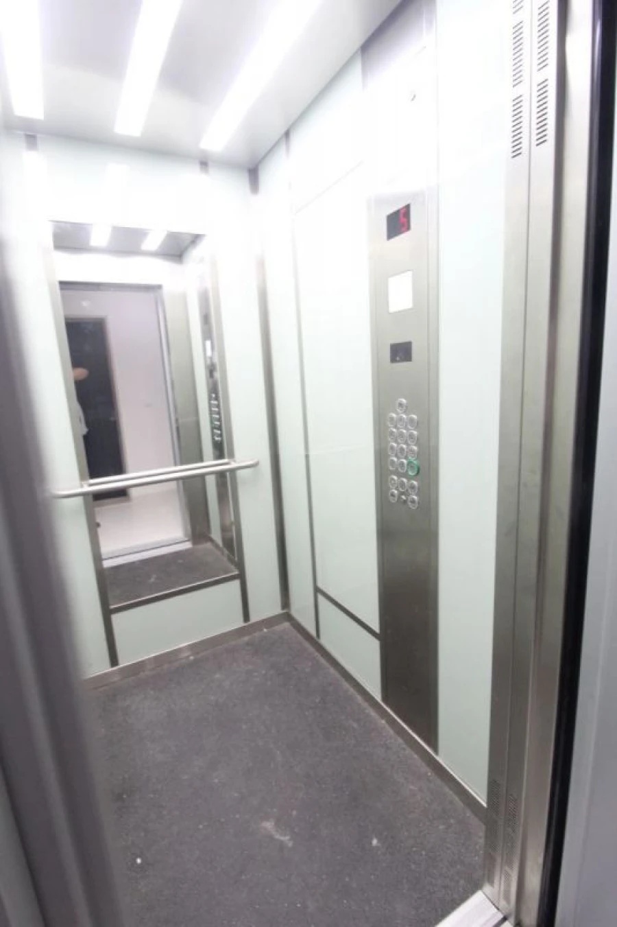 Apartamento T2 para Venda em Corroios Foto 19