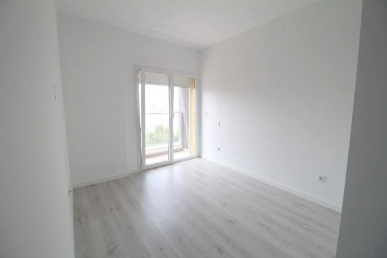Apartamento T2 para Venda em Corroios Foto 4