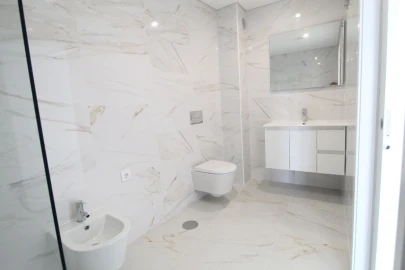 Apartamento T2 para Venda em Corroios