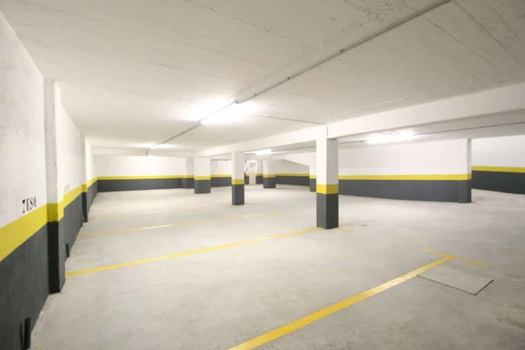 Apartamento T2 para Venda em Corroios Foto 8