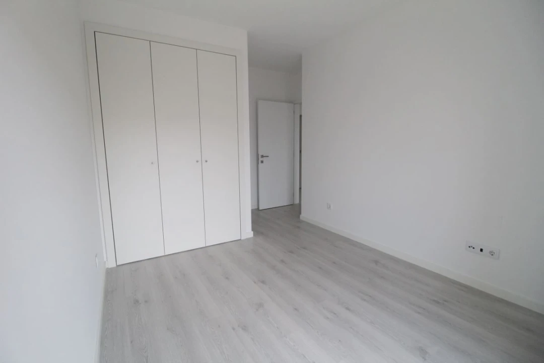 Apartamento T2 para Venda em Corroios Foto 29