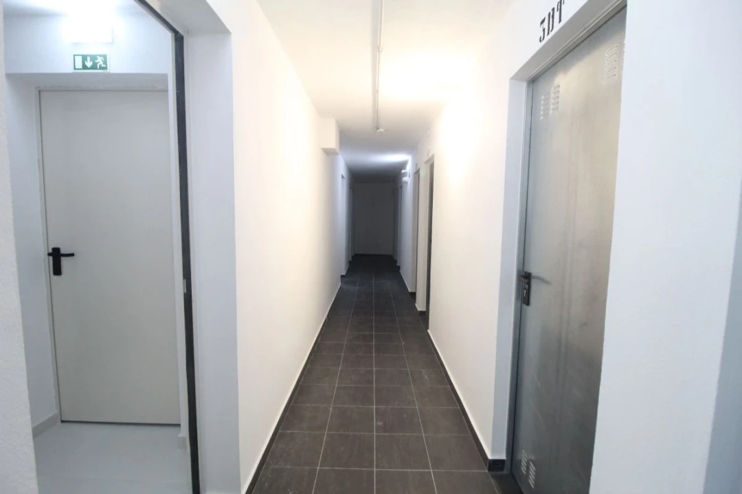 Apartamento T2 para Venda em Corroios Foto 7