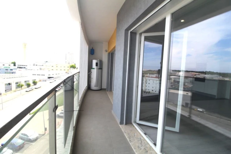 Apartamento T2 para Venda em Corroios Foto 11