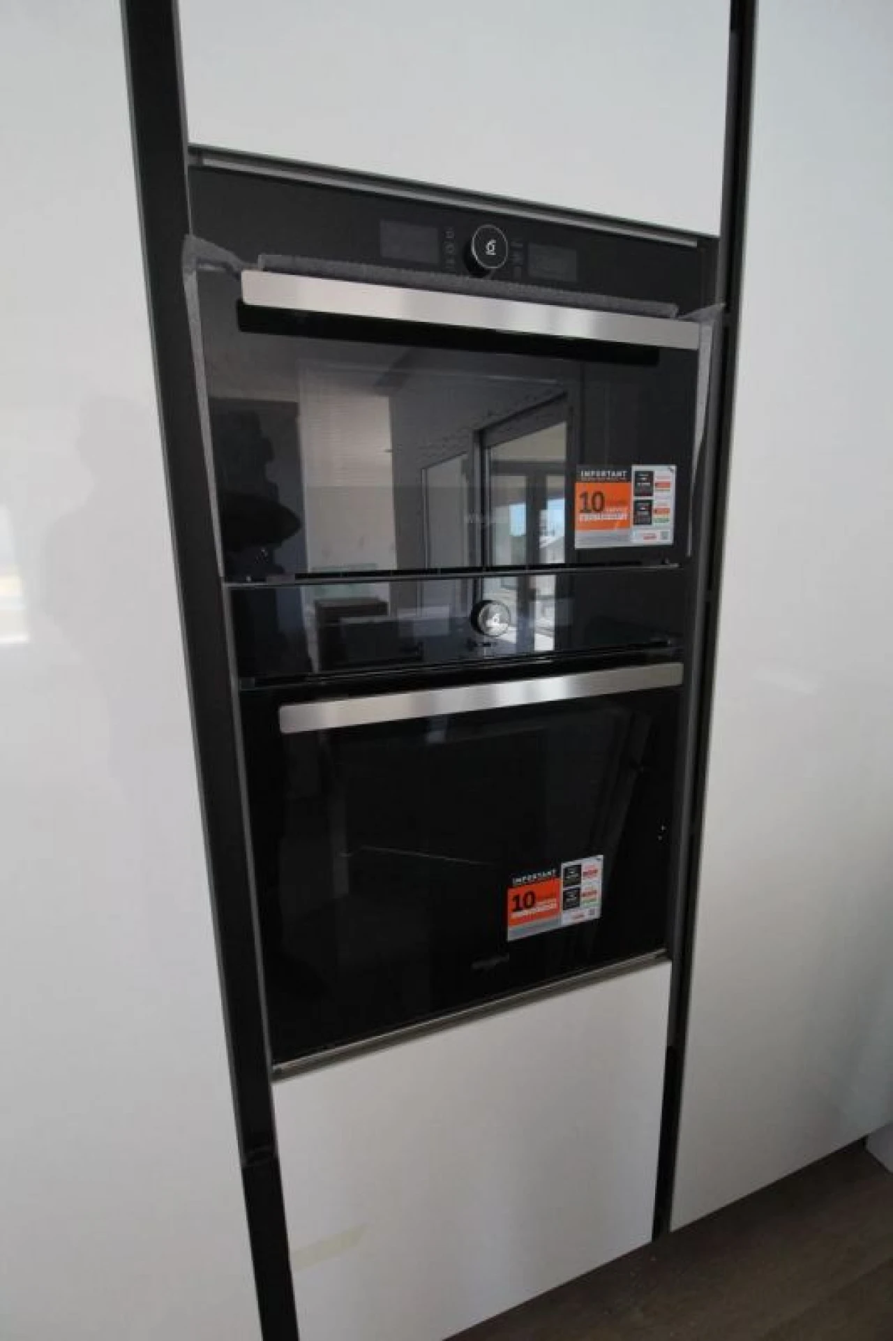 Moradia T4 para Venda em Corroios Foto 8