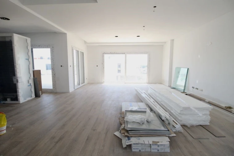 Moradia T4 para Venda em Corroios Foto 39