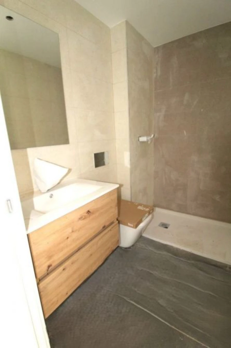 Moradia T4 para Venda em Corroios Foto 41