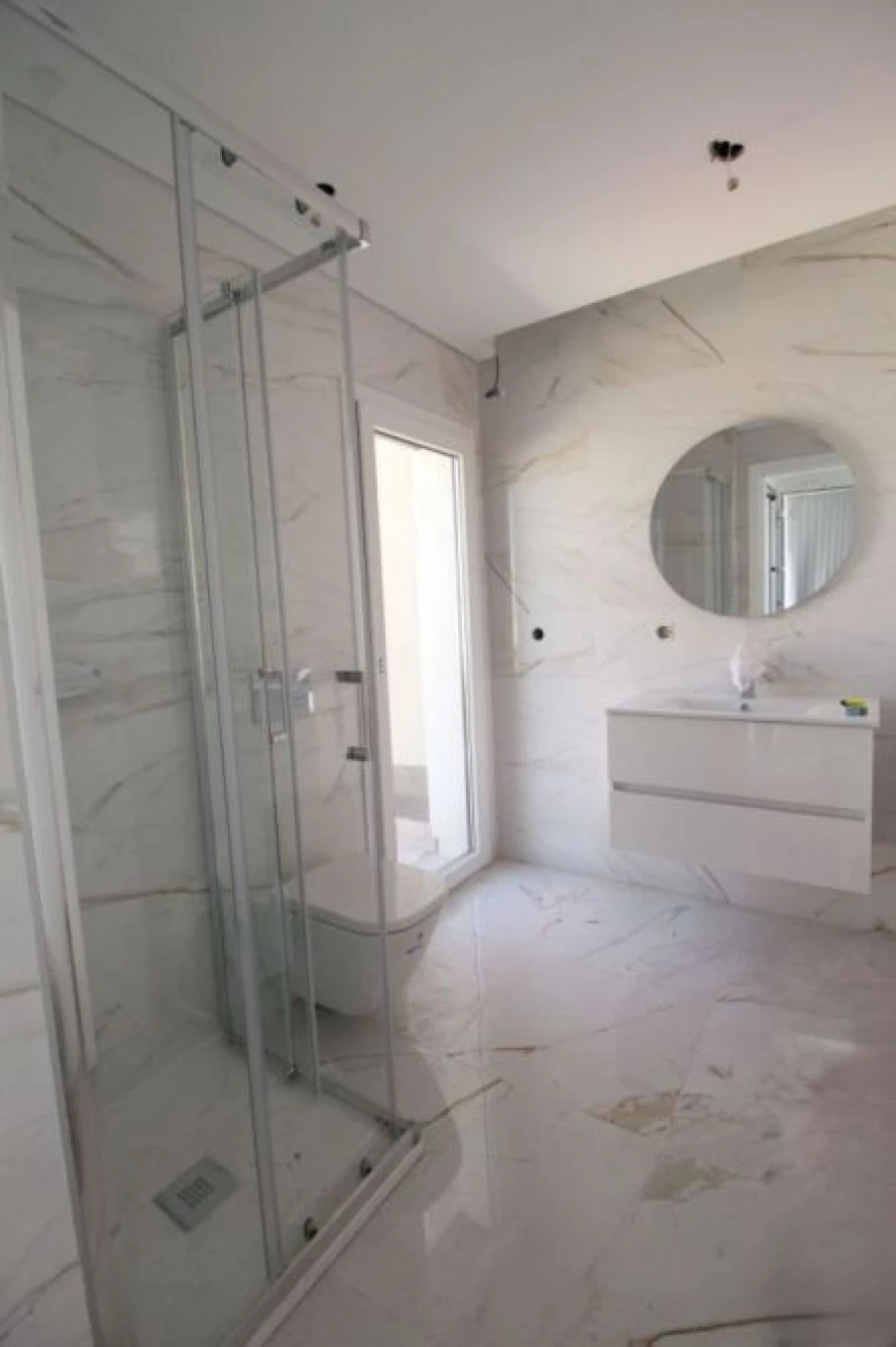 Moradia T4 para Venda em Corroios Foto 12