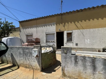 Moradia T3 para Venda em União das Freguesias de Setúbal
