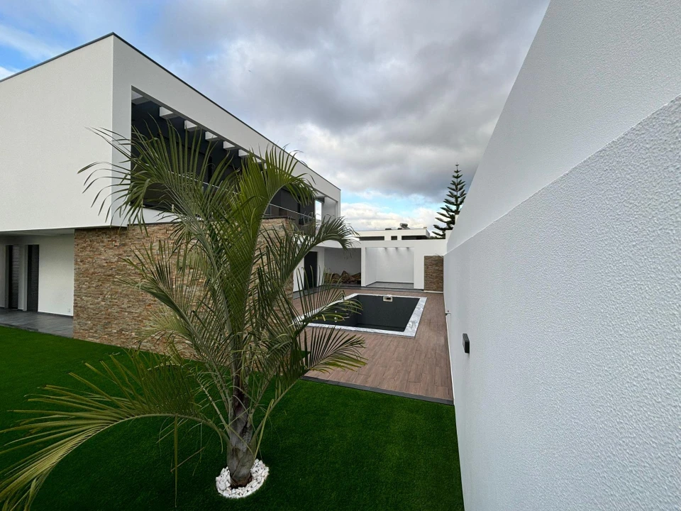 Moradia T4 para Venda em União das Freguesias de Setúbal Foto 11