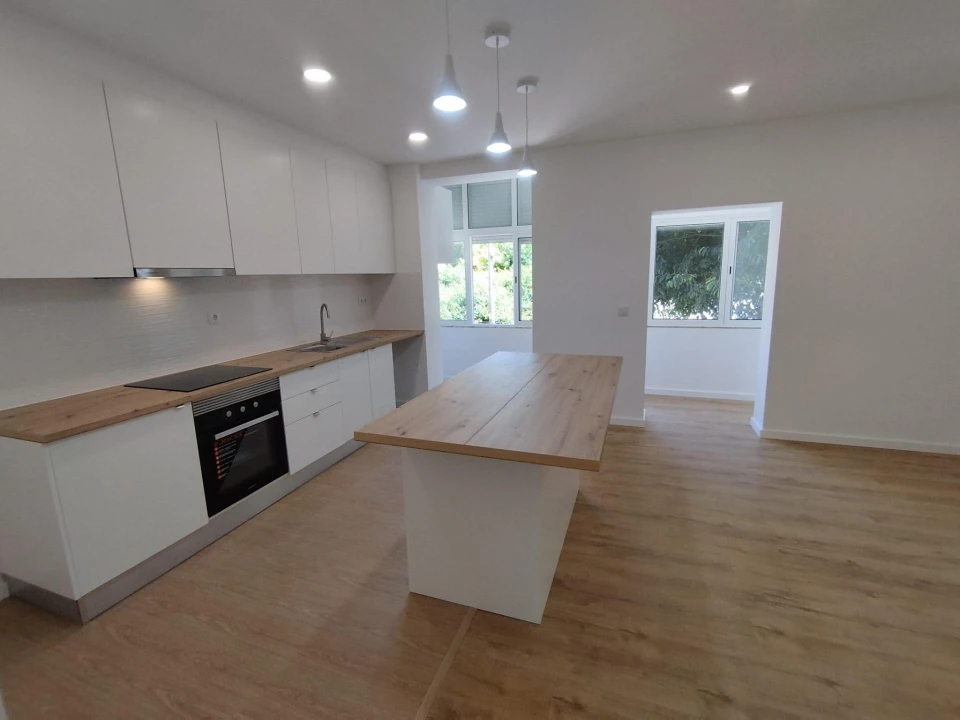 Apartamento T2 para Venda em Barreiro e Lavradio Foto 1