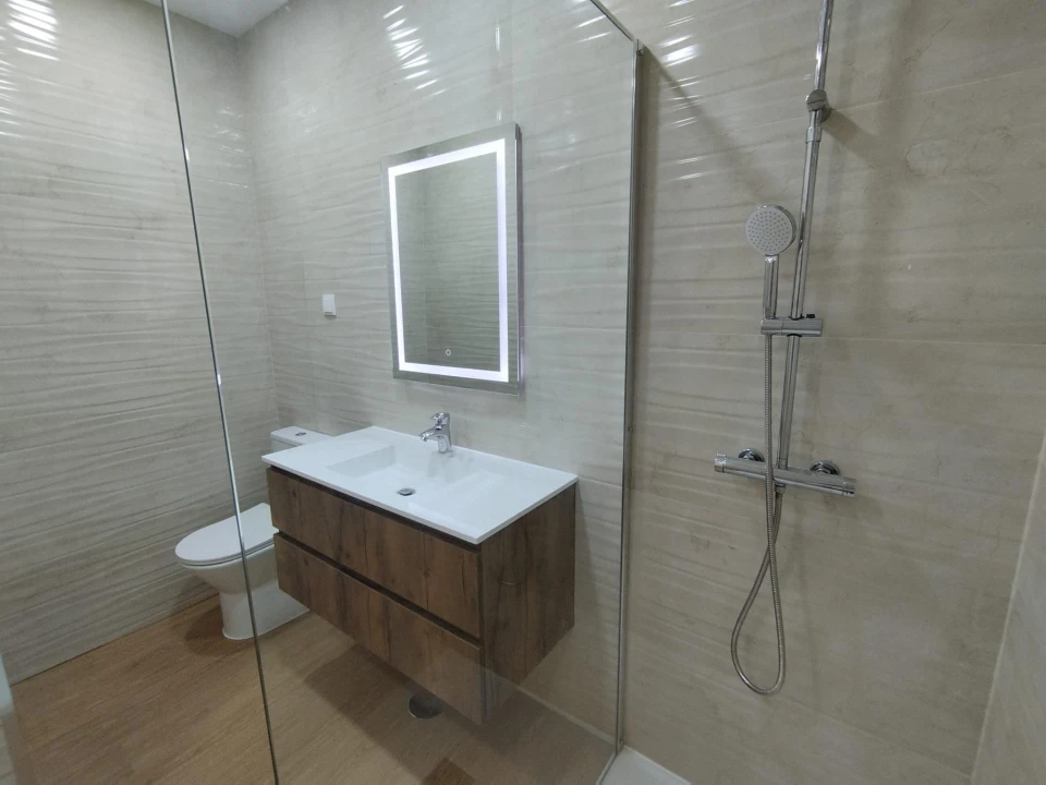 Apartamento T2 para Venda em Barreiro e Lavradio Foto 11