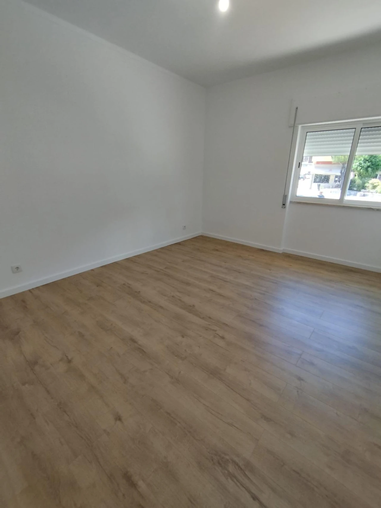 Apartamento T2 para Venda em Barreiro e Lavradio Foto 7