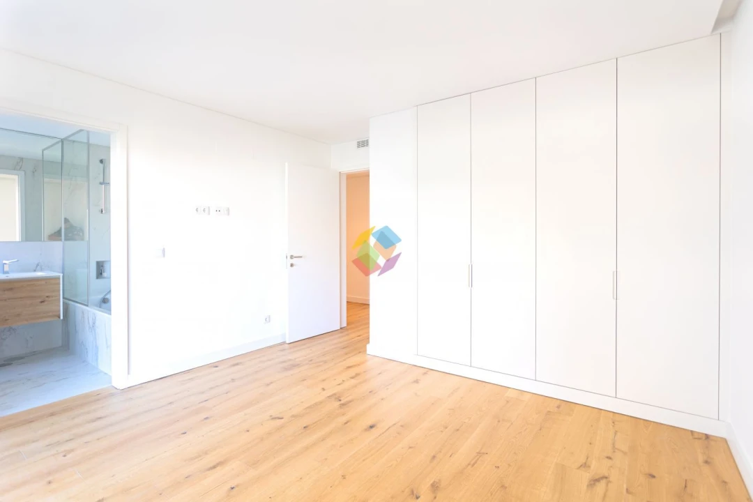 Apartamento T2 para Venda em Canidelo Foto 7