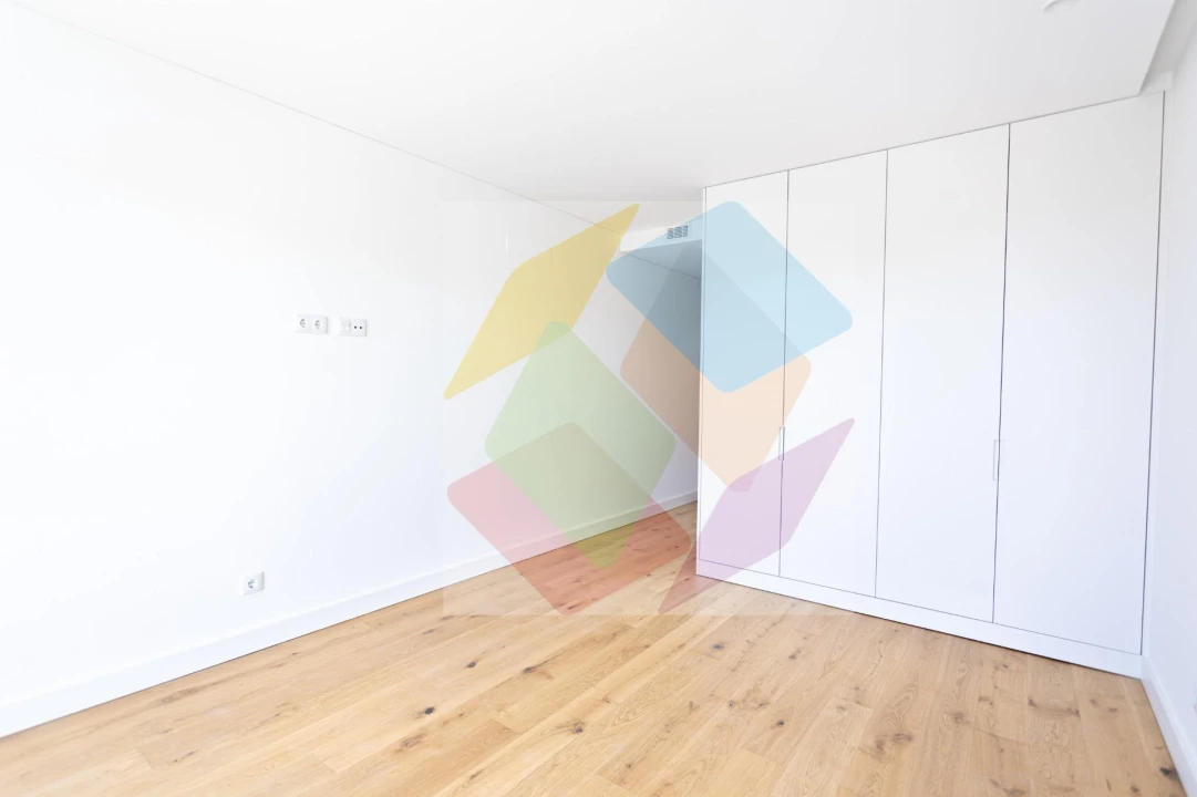 Apartamento T3 para Venda em Canidelo Foto 12