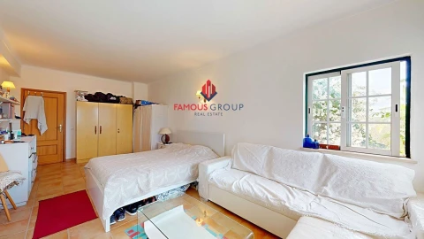 Moradia T6 para Venda em Estômbar e Parchal