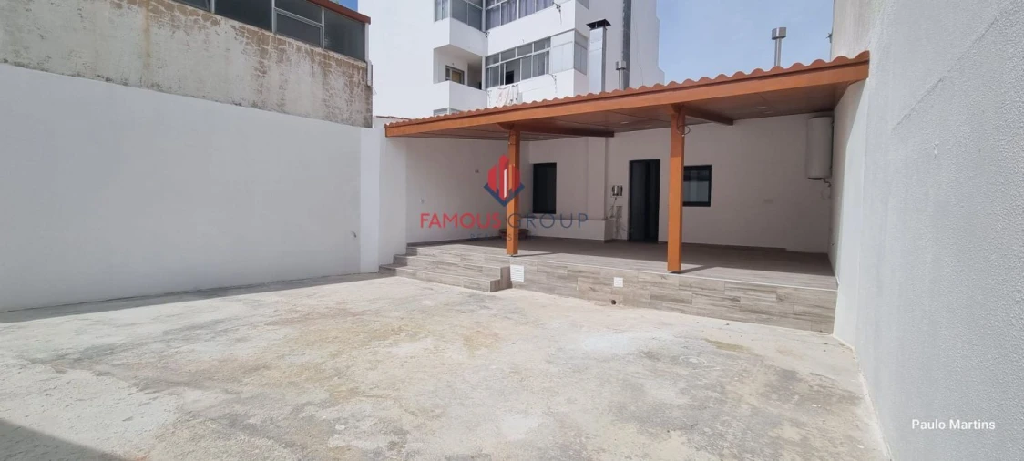 Prédio para Venda em Portimão Foto 11