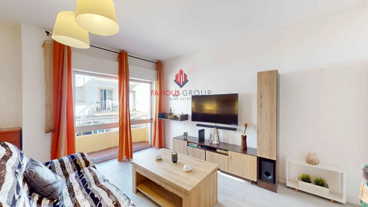 Apartamento T2 para Venda em Portimão Foto 1