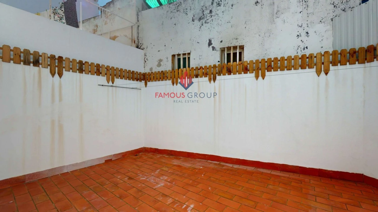 Apartamento T2 para Venda em Portimão Foto 23