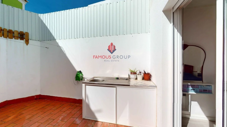 Apartamento T2 para Venda em Portimão Foto 24