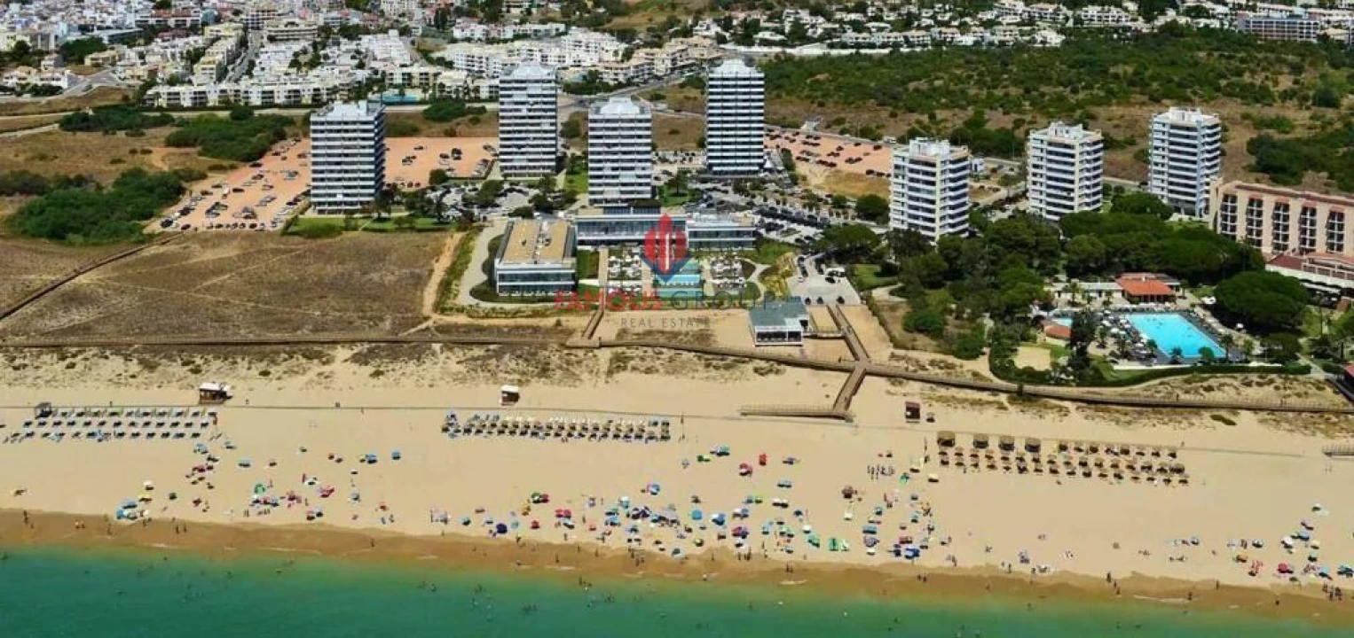 Moradia T8 para Venda em Portimão Foto 32